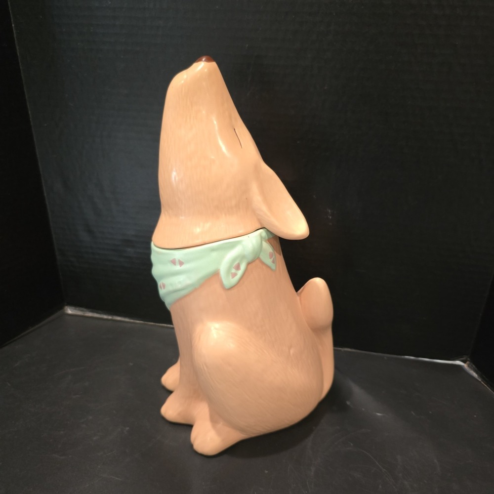 Howling Coyote Wolf Dog Cookie Jar Treasure Craft Southwest Cookie Jar